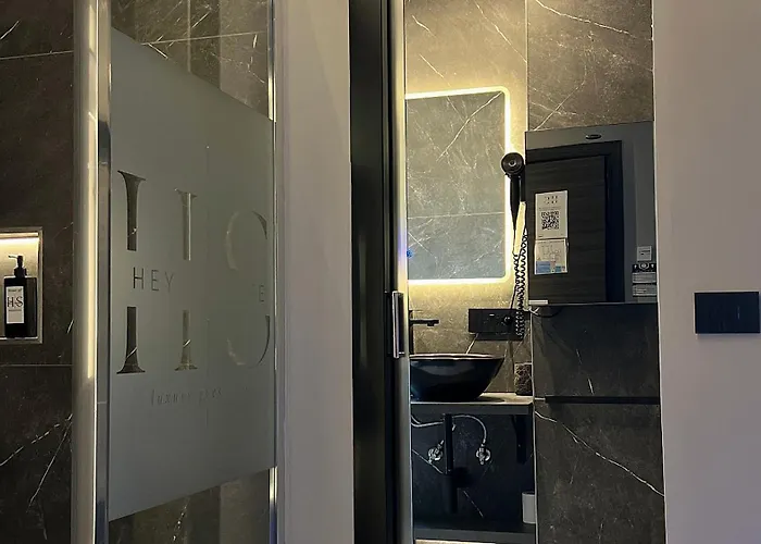 Heysuite Trastevere Konukevi Roma